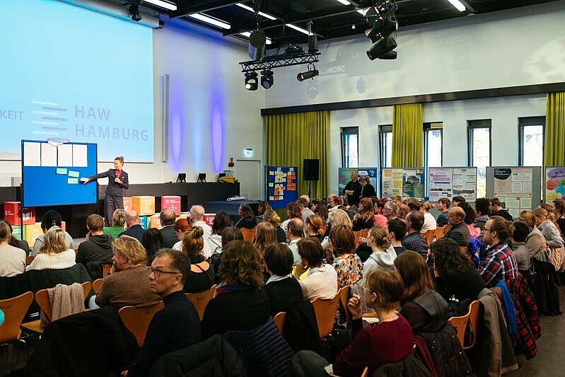 Die VP SuL stellt das Handlungsfeld Partizipation und Governance vor