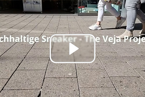 
                Thumbnail zum Video: Nachhaltige Sneaker. Für Weiterleitung zu Vimeo klicken.
            