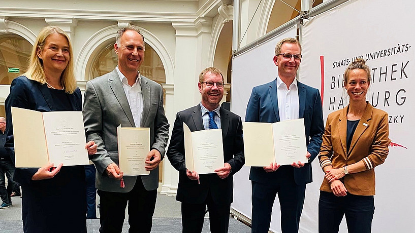 Hamburger Lehrpreis 2026 Gruppenfoto Die Preisträger*innen des Hamburger Lehrpreises 2026