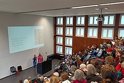 Copyright Prof. Dr. Anna Usbeck