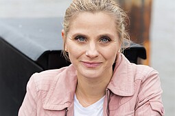 Copyright Angie Barthel