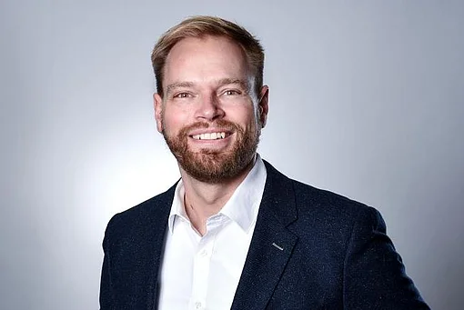 Prof. Dr.-Ing. Alexander Koch Prof. Dr.-Ing. Alexander Koch