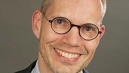 Portraitfoto Oliver Baumann