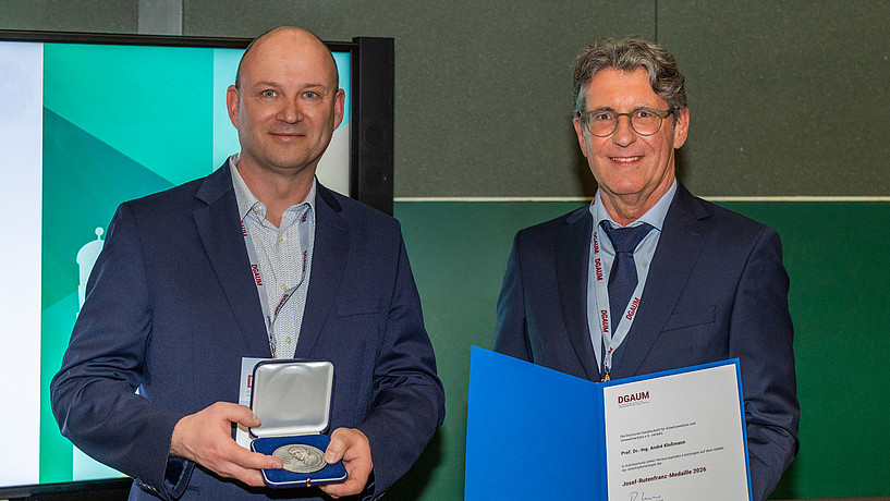 Prof. André Klußmann und DGAUM-Präsident Professor Thomas Kraus