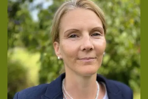 Dr. Karolin Schacht Karolin Schacht