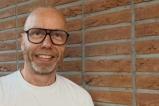 Prof. Arne Freytag Prof. Arne Freytag