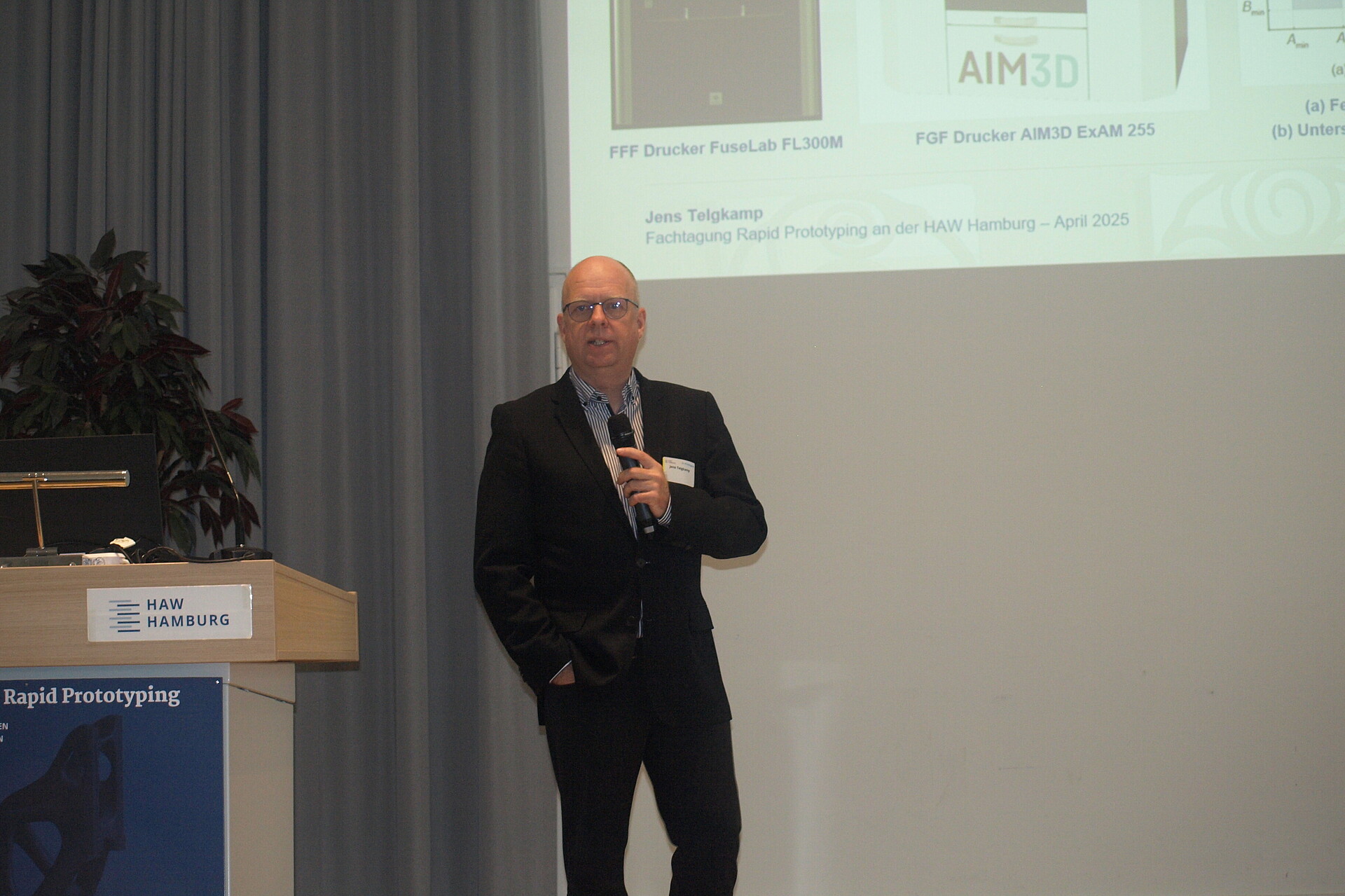 
                                                Dr.-Ing. Jens Telgkamp - HAW Hamburg
                                            