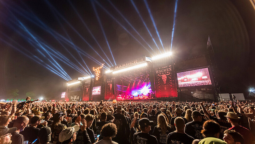 Zu dem Wacken Festival kommen bis zu 85.000 Menschen.