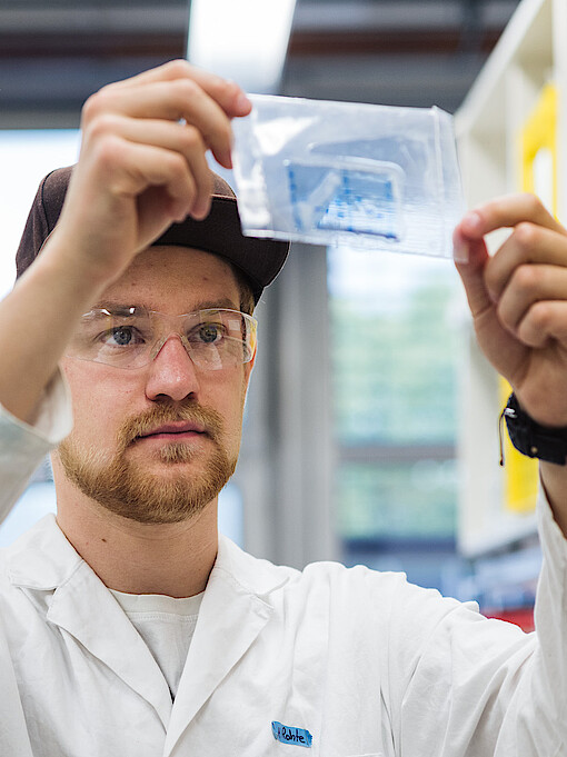 
                Prof. Dr. Cornelissen/Prof. Dr. AnspachAufarbeitungs- und Reinigungsverfahren
            