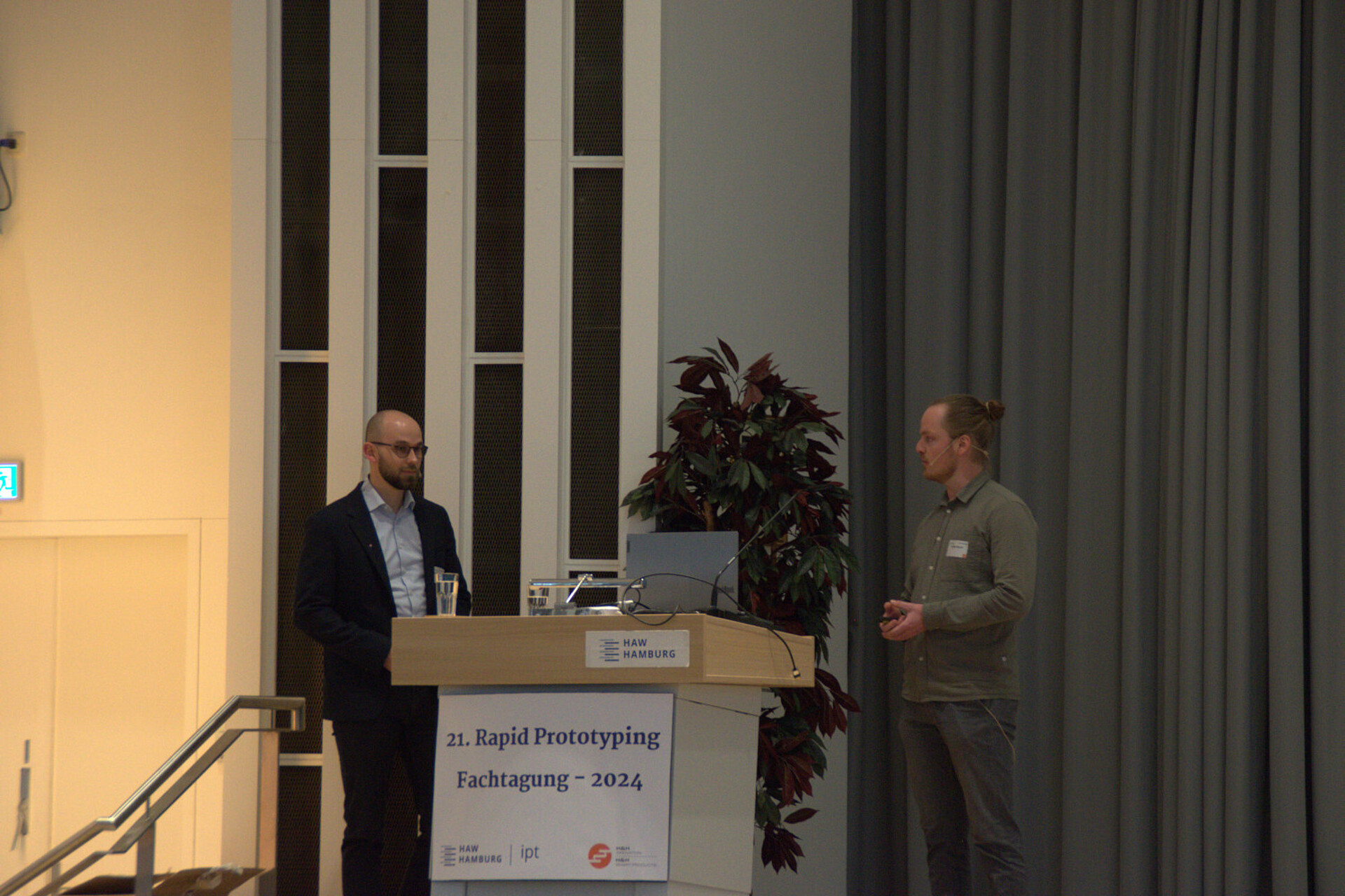 
                                                Ruben Meuth und Philip Wahl
                                            