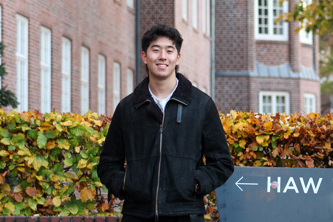 Jun Cho, exchange student University of Sydney