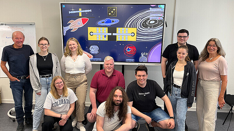 Spieleerfinder mit Studierenden
