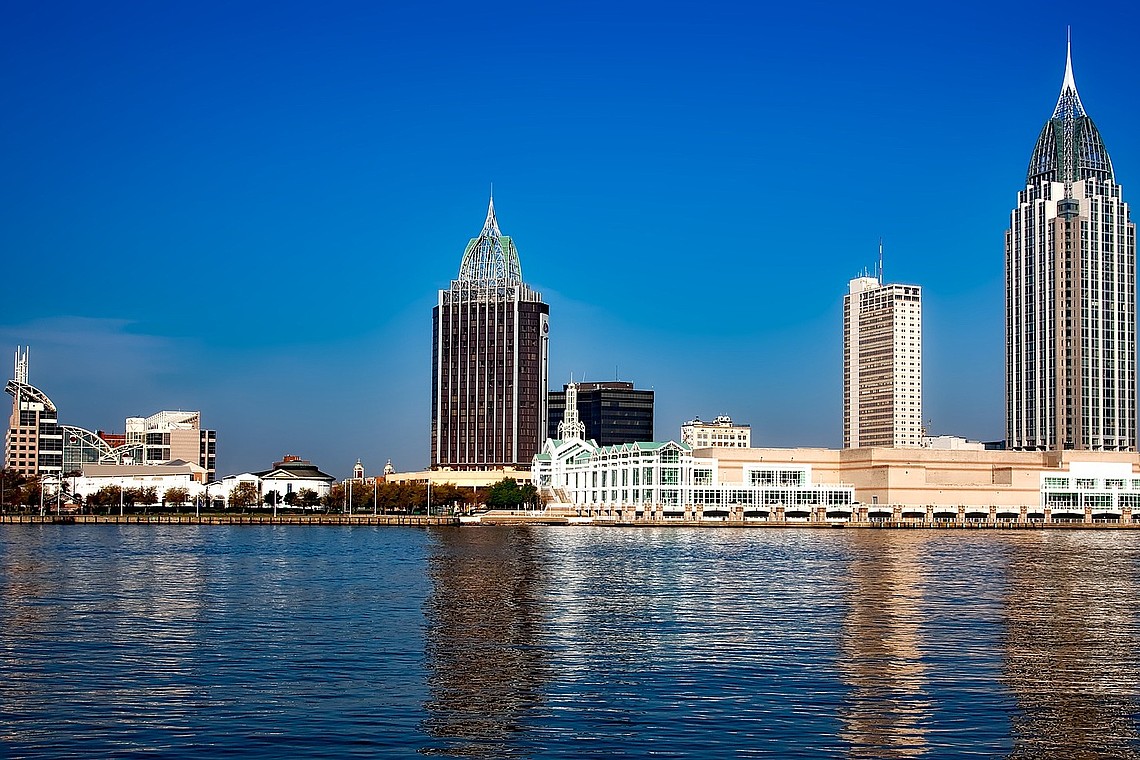 Mobile, Alabama skyline at the river