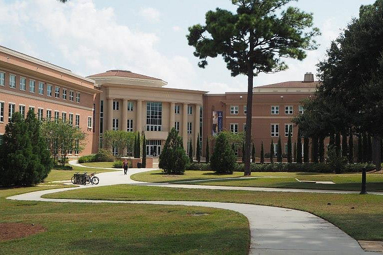University of South Alabama campus
