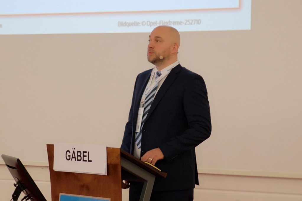 Prof. Dr.-Ing. Gunnar Gäbel Copyright HAW Hamburg
