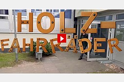 
                Holzfahrräder
            