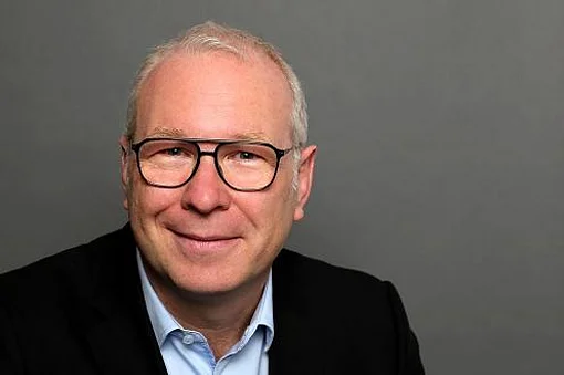 Prof. Dr. Marcus Schiefer Marcus Schiefer